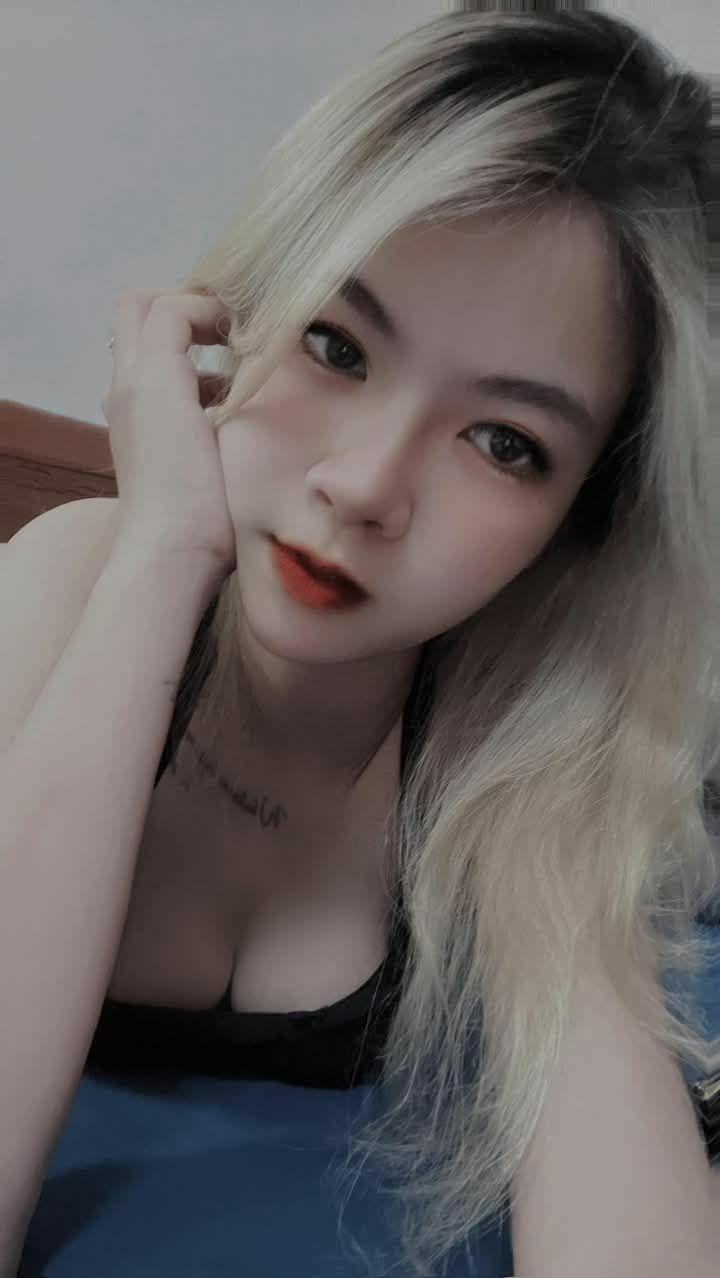 Gái nga du học ở mỹ vietsub
